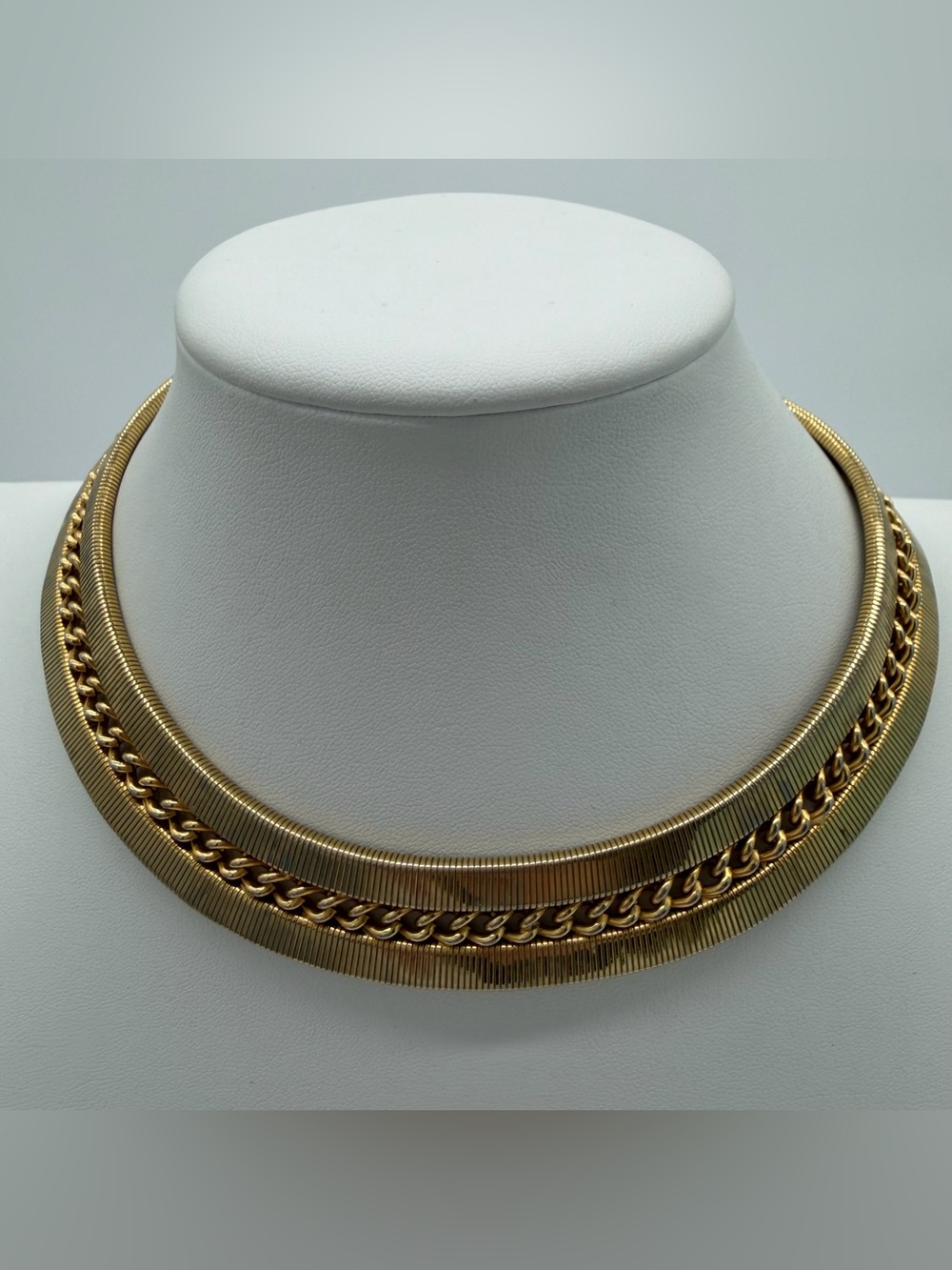 Vintage Hobe Gold Tone Collar Necklace Ribbed Chain Statement Choker Runway 50's